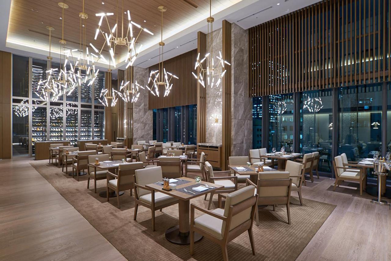 Отель The Okura Токио Экстерьер фото The restaurant